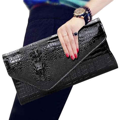 women's clutch purse